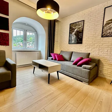 Stacja Karkonosze - W Centrum Appartamento *